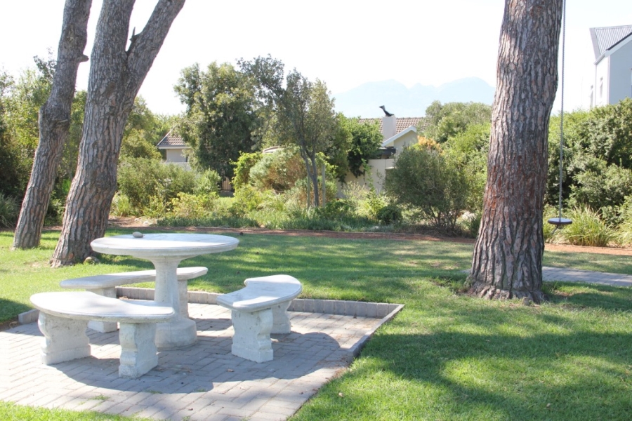 4 Bedroom Property for Sale in Somerset Country Estate Western Cape